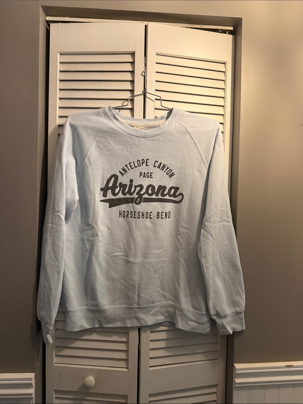 MV Sport Light Blue Arizona Graphic Crewneck Sweatshirt